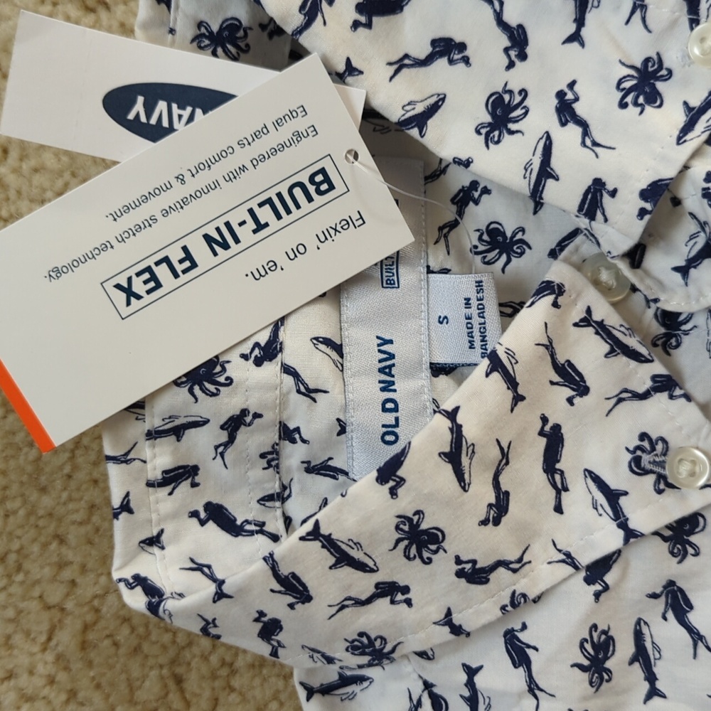 NWT Old Navy Scuba Shark Octopus Collared Shirt S